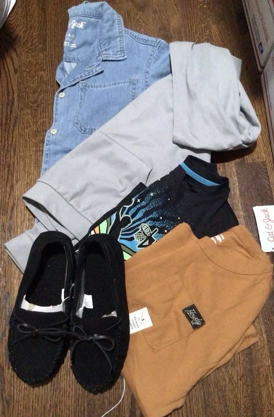 Boys Sz 6/7 Clothing Lot bundle
